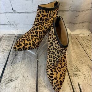 ADRIANNE VITTADINI Women’s AV/Nyla Leopard Boots / Size: 9